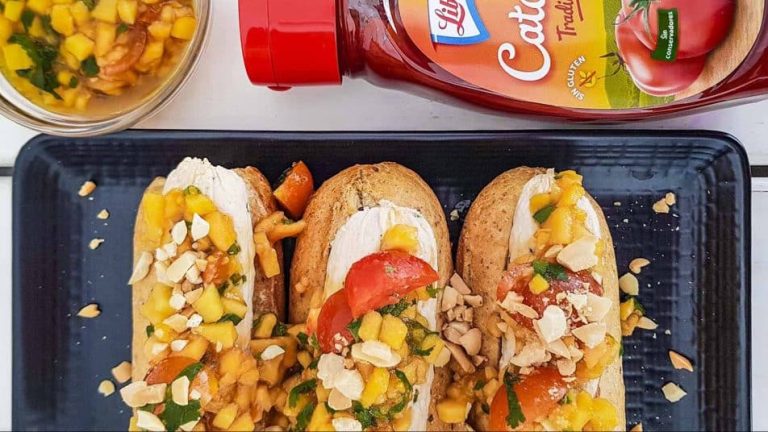 perrito caliente de pollo