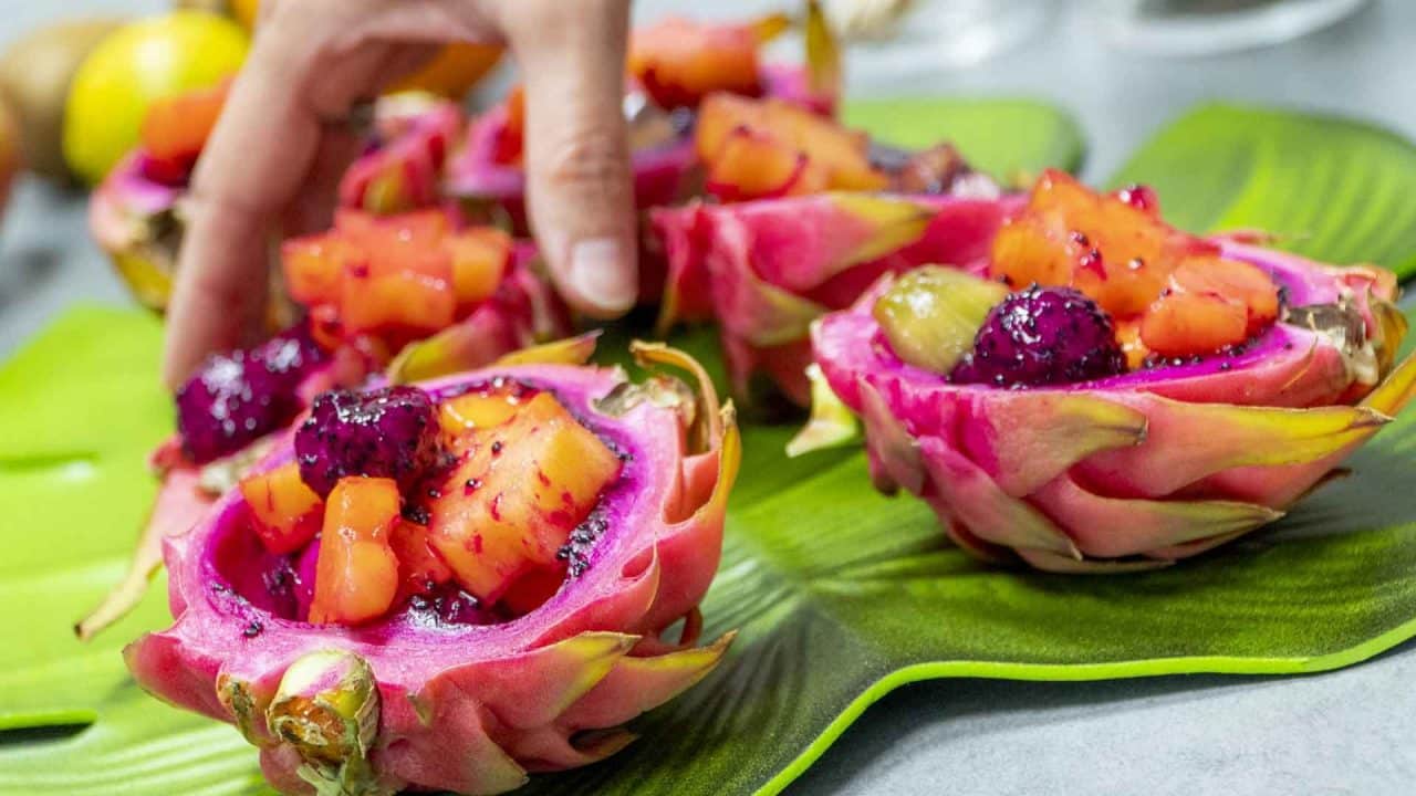Macedonia de frutas tropicales