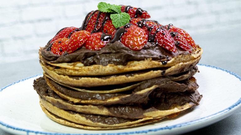 Tarta de crepes trufa chocolate negro