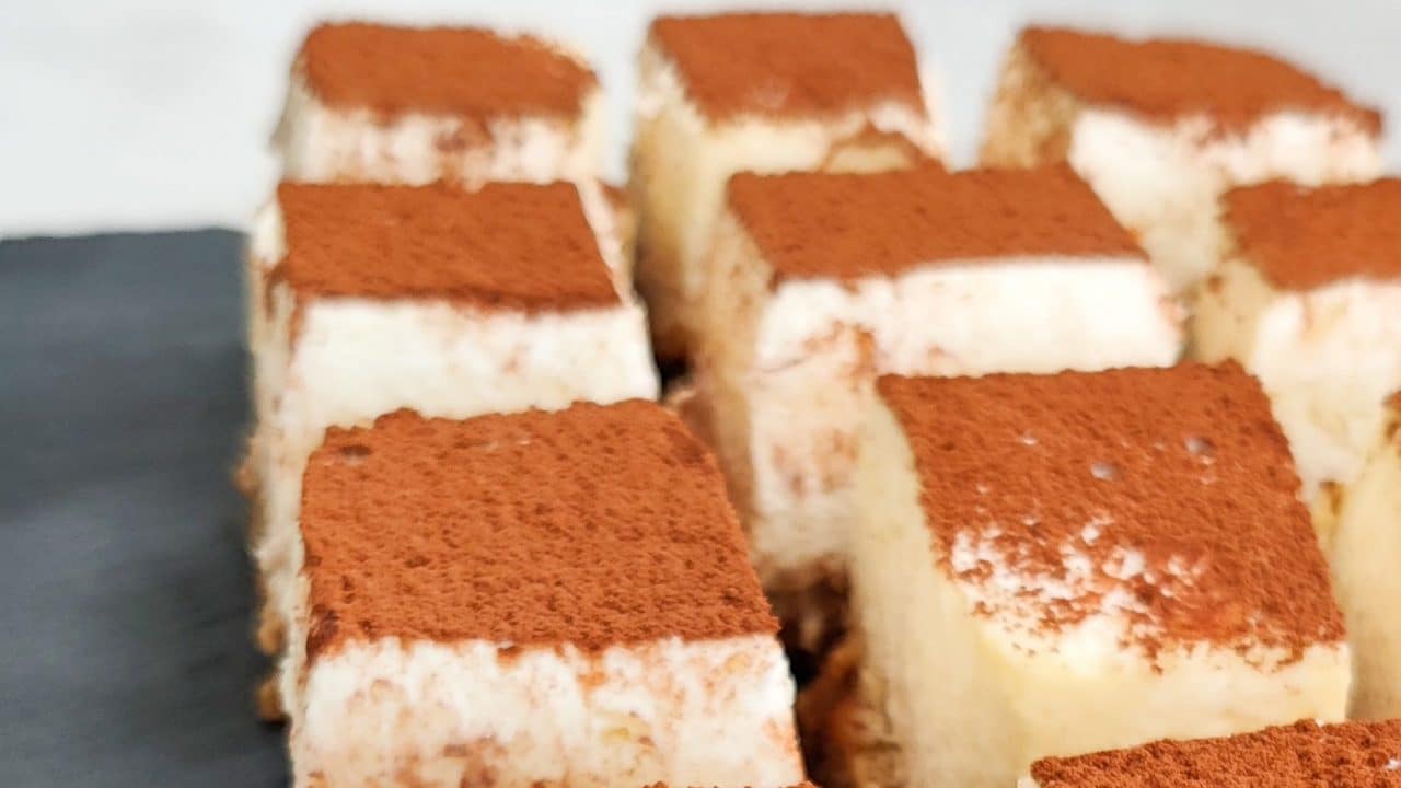 Receta de unos bocaditos de melón con cacao muy cremosos
